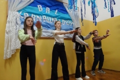 kar_23_27