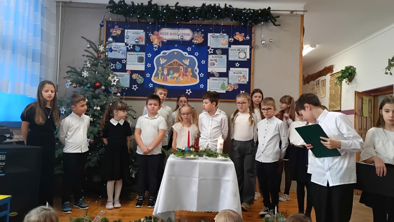 Więcej o: Jest taki dzień… Akademia bożonarodzeniowa