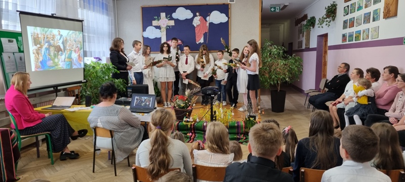 Więcej o: Apel Wielkanocny